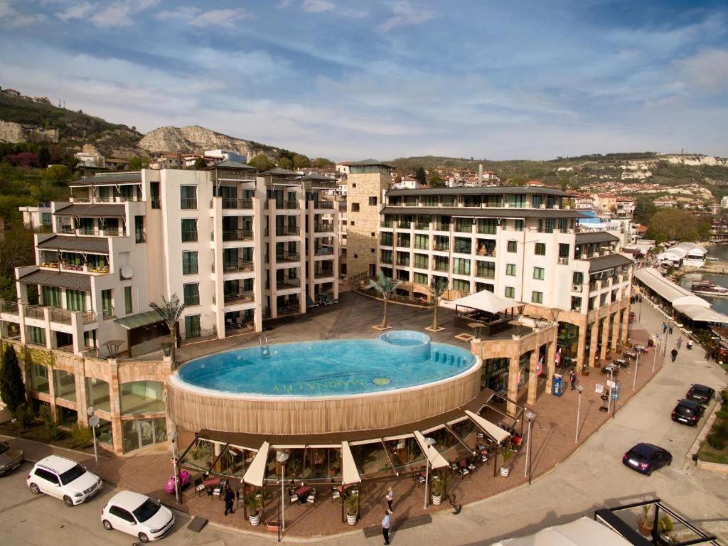 Privat Apartament Marina City Balchik Exterior photo