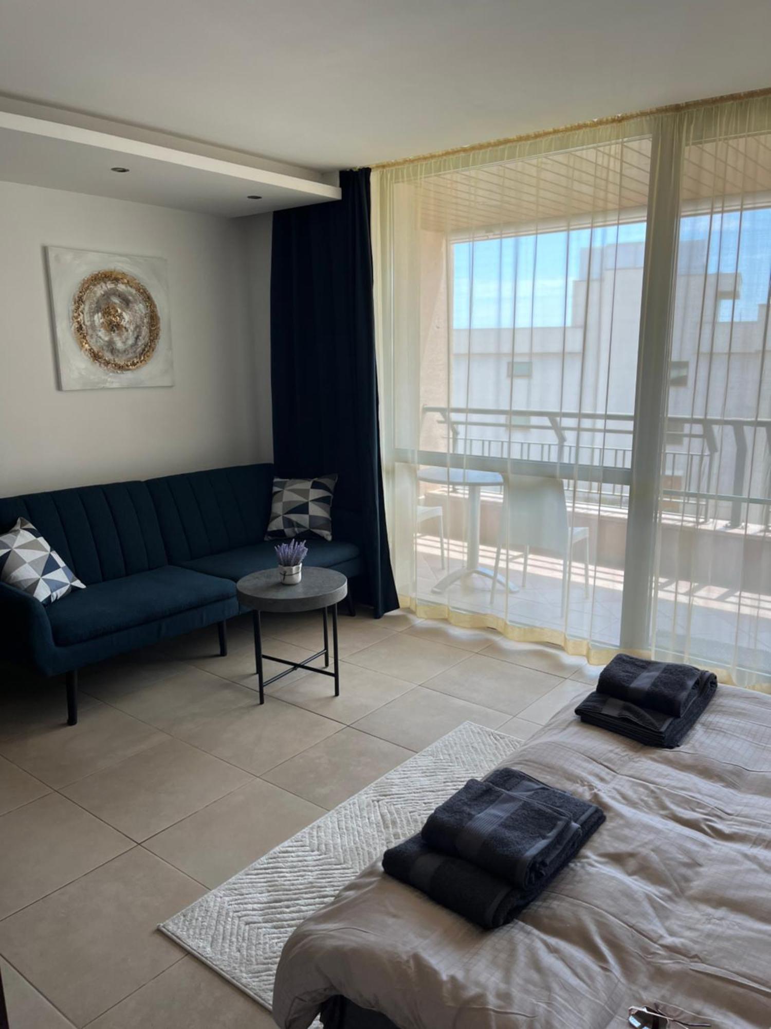Privat Apartament Marina City Balchik Exterior photo